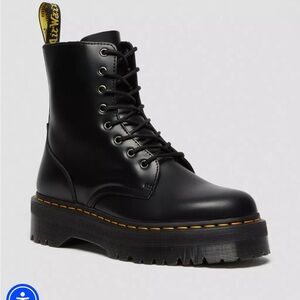 Jadon Smooth Leather Lace-Up Dr. Martens Boots
